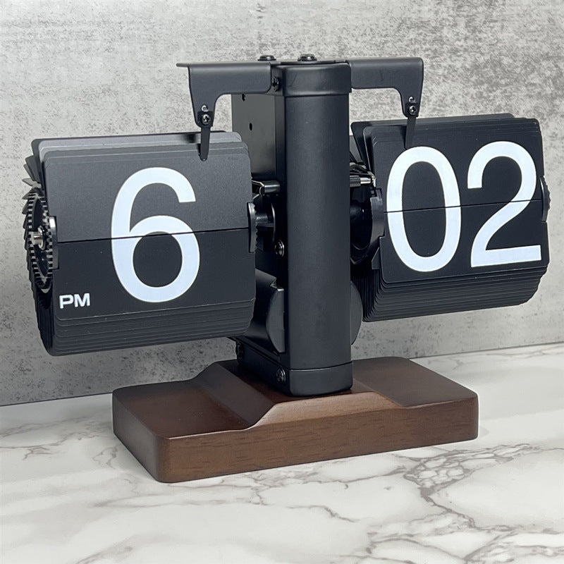 Retro Mechanical Solid Wood Automatic Flip Clock